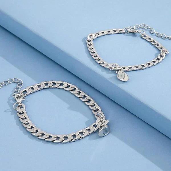 Broken Heart Magnetic Bracelet Set – 2-Piece Heart Magnetic Couple Bracelets for Lovers