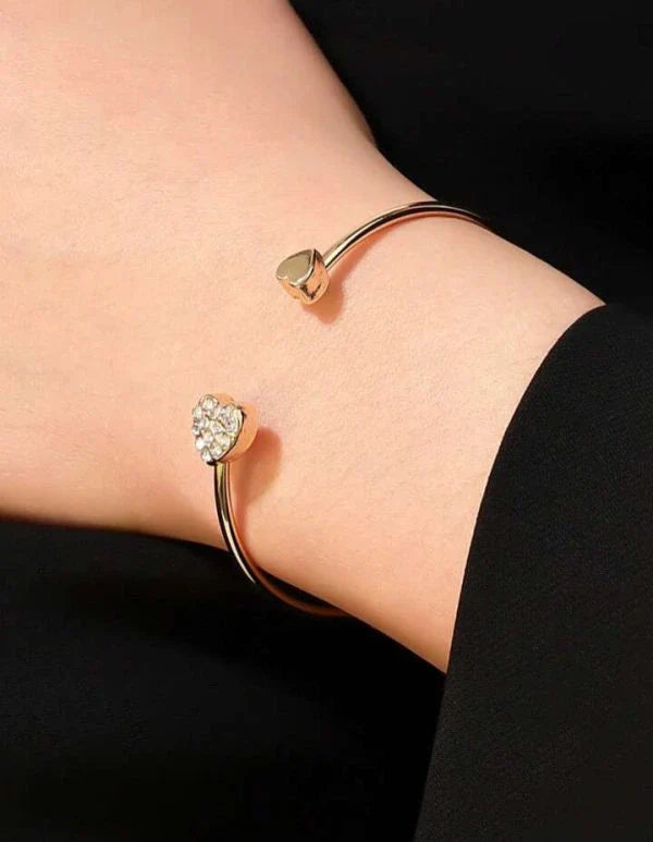 Double Hand Love Bracelet – Rose Gold