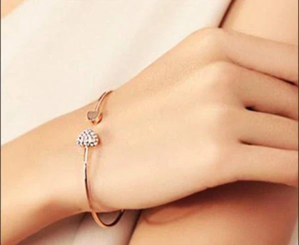 Double Hand Love Bracelet – Rose Gold