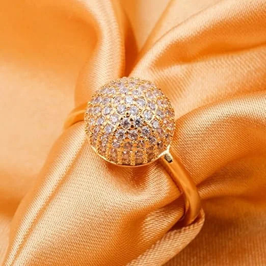 Golden Elegant Royal Ring – Shiny Crystal Fashion Jewelry